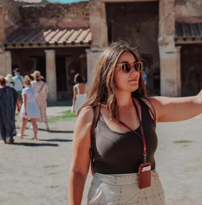 Explore Pompeii’s houses with a guide